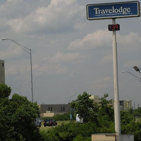 Travelodge - Cincinnati Шаронвилл Экстерьер фото